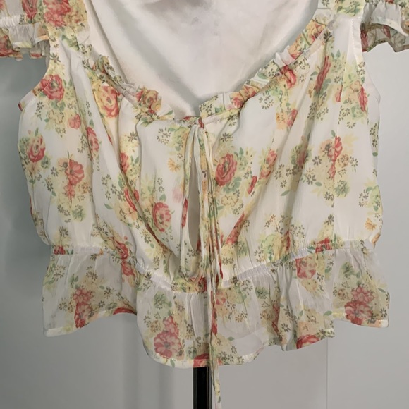 Libby Top MAJORELLE Color: White Prairie Size: M NWOT - Picture 7 of 12